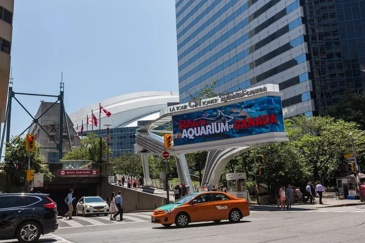 The Merrion Suites - Toronto'S Entertainment District